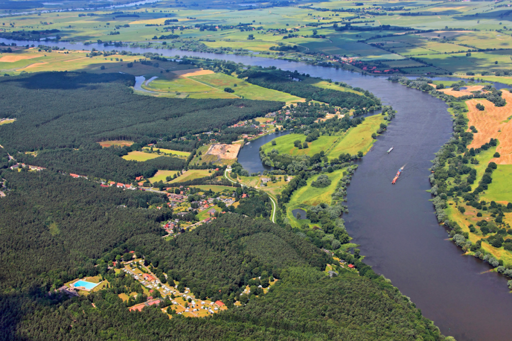 Familiecamping-i-niedersachsen-knaus-campingpark-bleckede-1